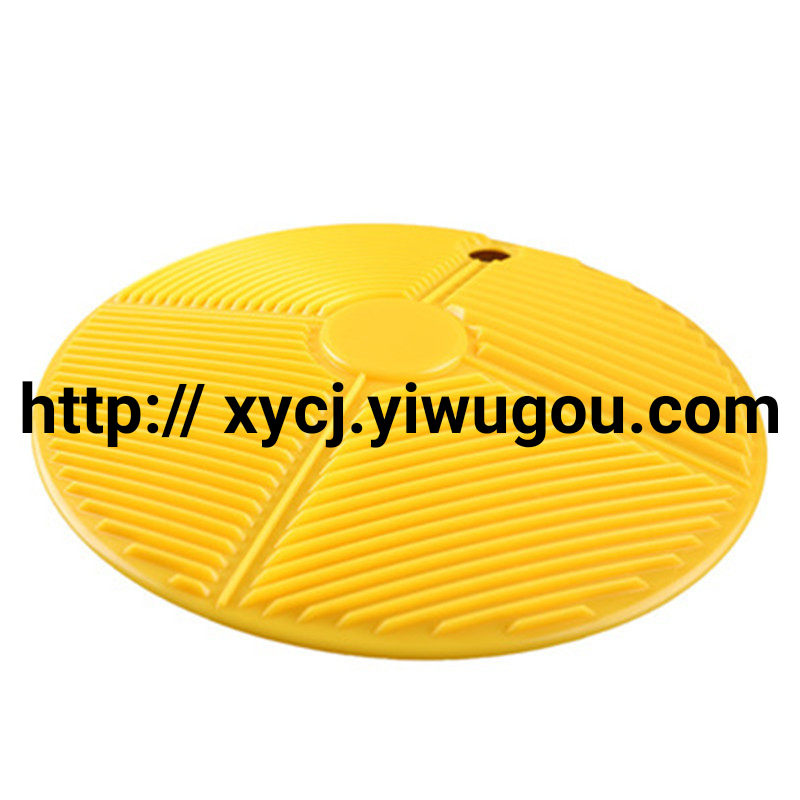 Kitchen manual ramie board, noodle mold, washboard, ramie set, noodle cutter, universal heart powder board Application Scenario
