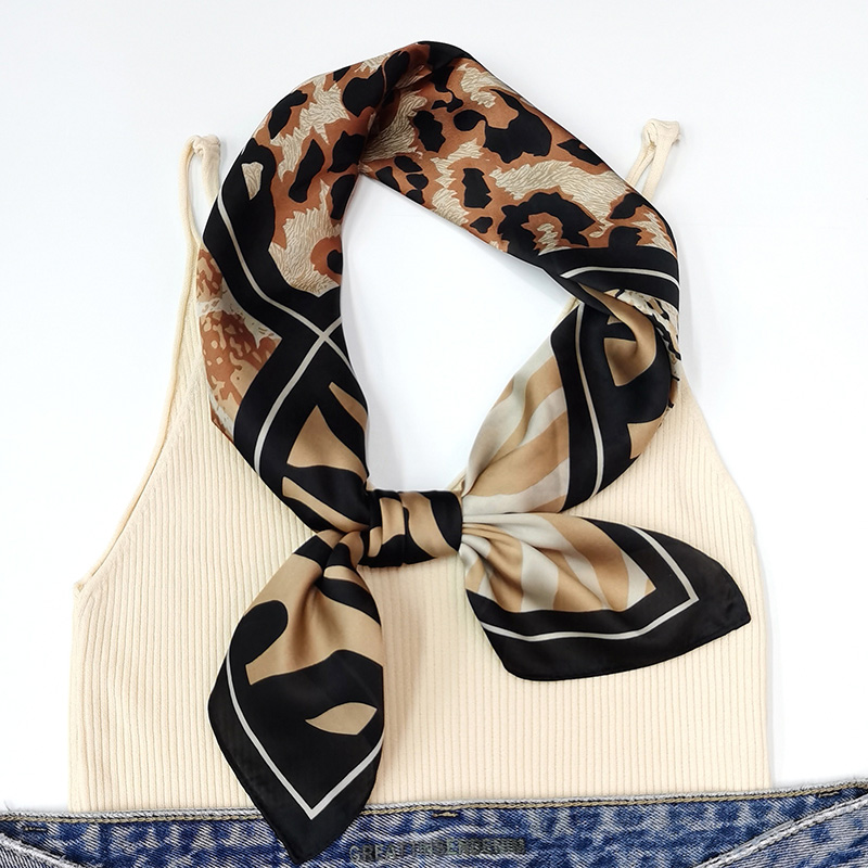 New printed square scarf, imitation silk, European and American export scarf, animal print silk scarf, imitation silk