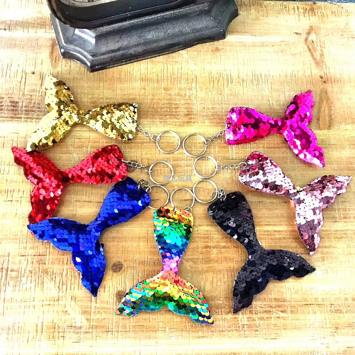 Plush toy ultrasonic sequin pendant, mermaid tail sequin pendant, sequin cartoon mermaid keychain Item Picture