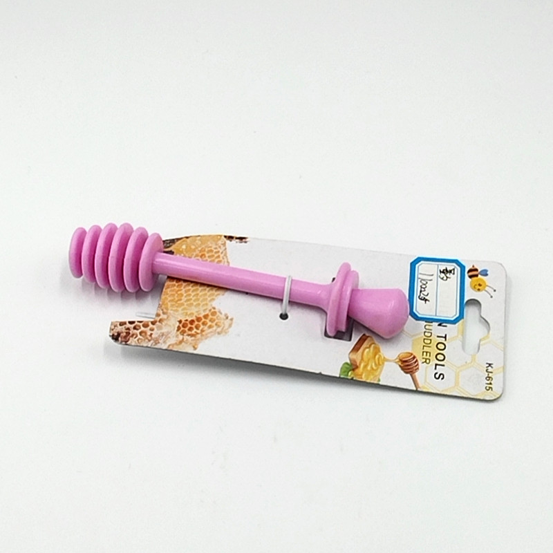 A simple and creative plastic honey scorer for the kitchen, a coffee and milk tea blender Application Scenario