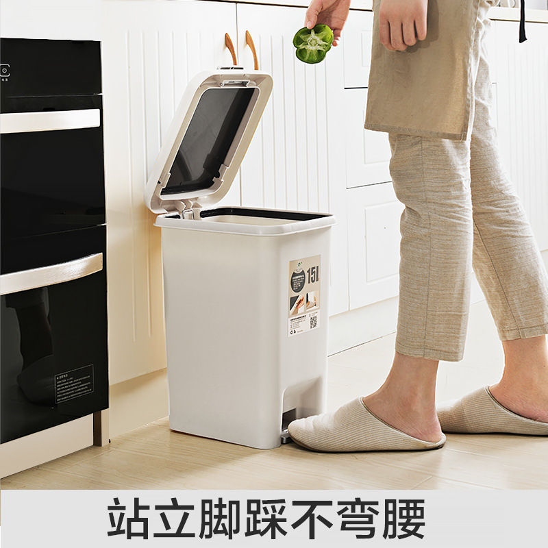 Factory direct supply of creative home kitchen and bathroom large covered foot-operated trash cans and sanitary buckets wholesale Application Scenario