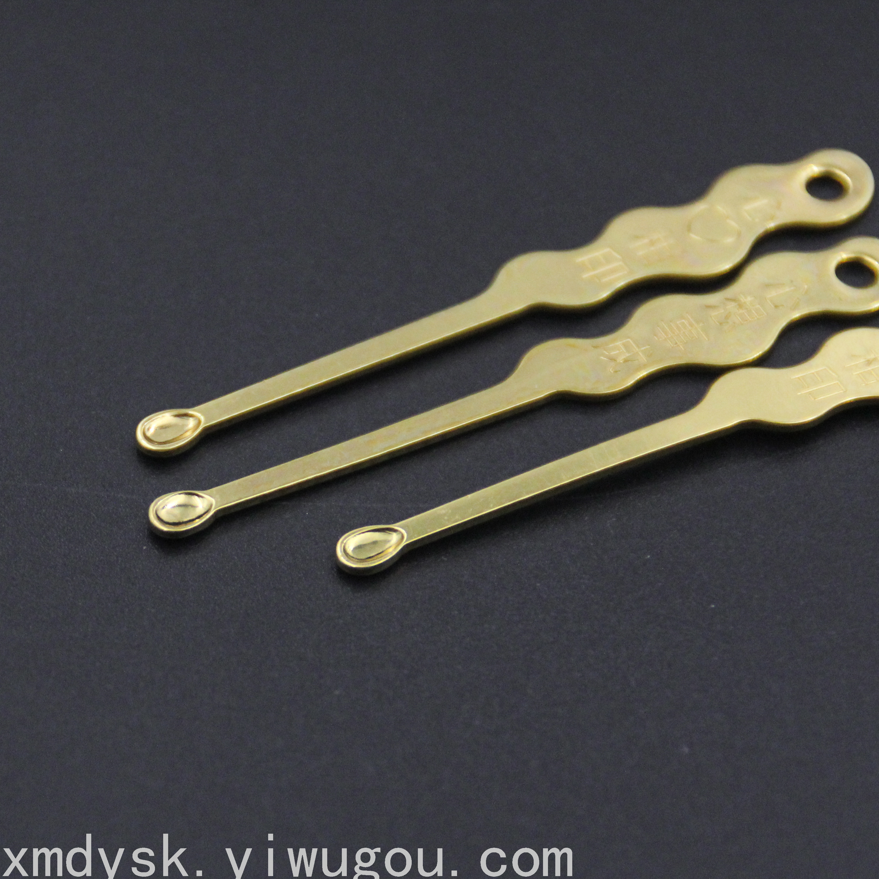 Xinmeida Factory wholesals custom-made ear spoons, advertising creative gifts, ear picks, ear scoops, and earwax removal tools A005 Specification image