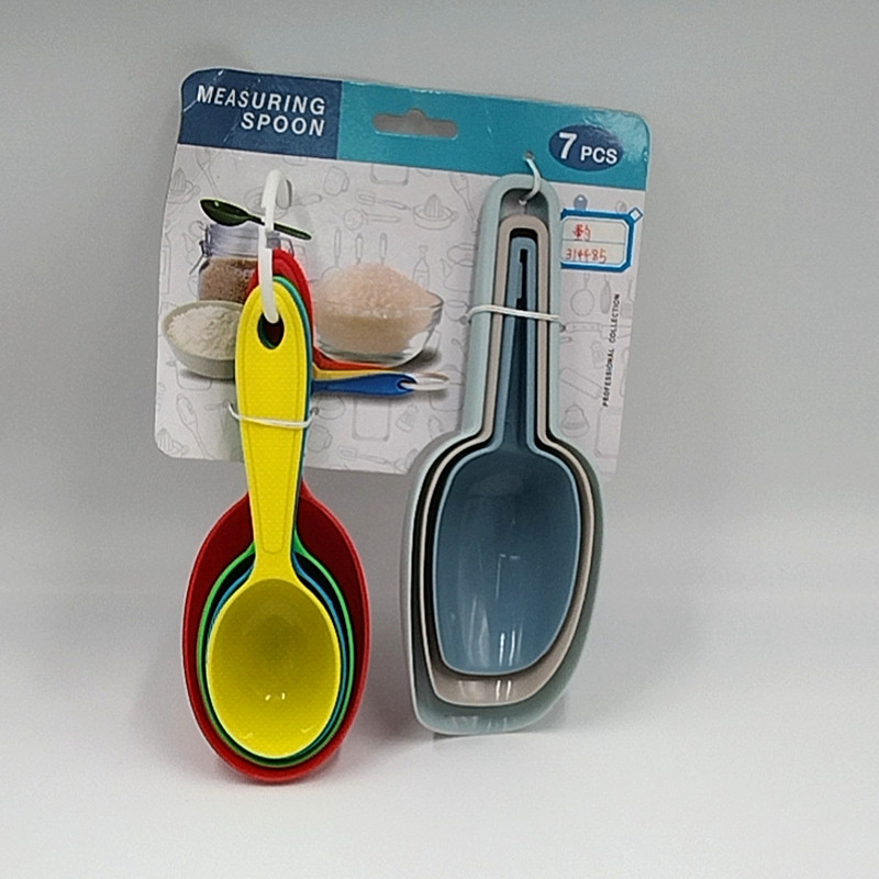 Family version thickened PP plastic ice spatula with engraved measuring spoons, colorful flour spatula, kitchenware food spatula, multi-functional spatula Item Picture