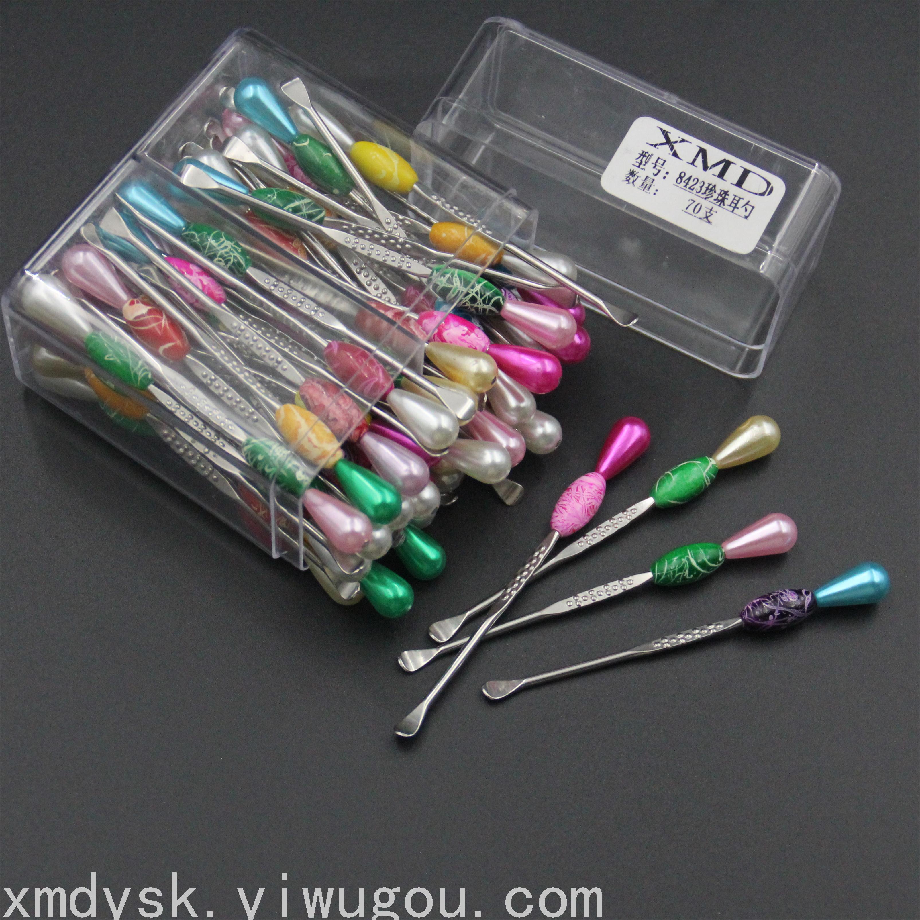 Creative pearl ear scoops, ear picks, ear cleaning tools, household ear scoops, cosmetic accessories wholesale