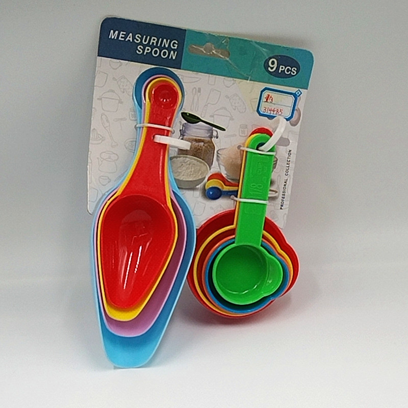 Kitchen multi-functional card-mounted baking tools, plastic measuring cups, flour spatula, rice and soybean spatula, 9PC in color