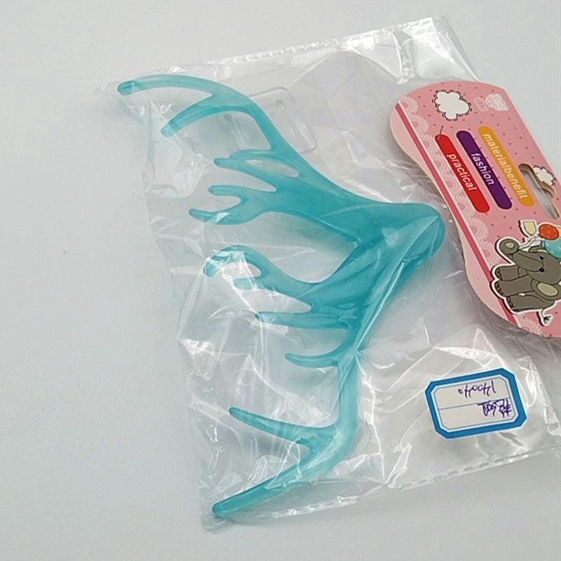 小商品配送白底实物图