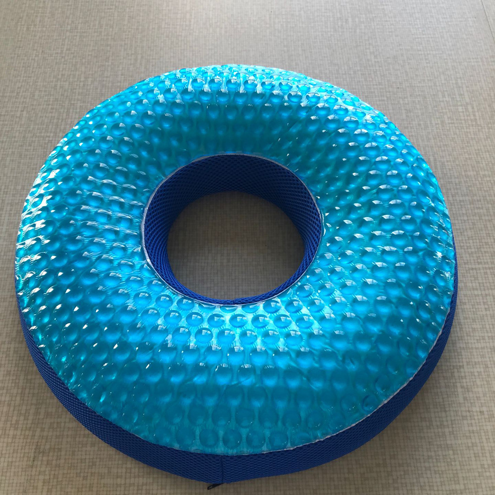 Amazon's best-selling doughnut-shaped round hollow gel memory foam cushion for hemorrhoids Item Picture