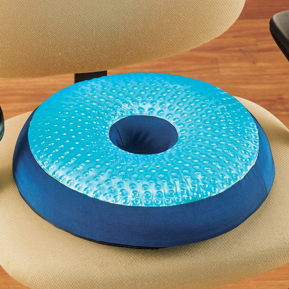 Amazon's best-selling doughnut-shaped round hollow gel memory foam cushion for hemorrhoids full figure
