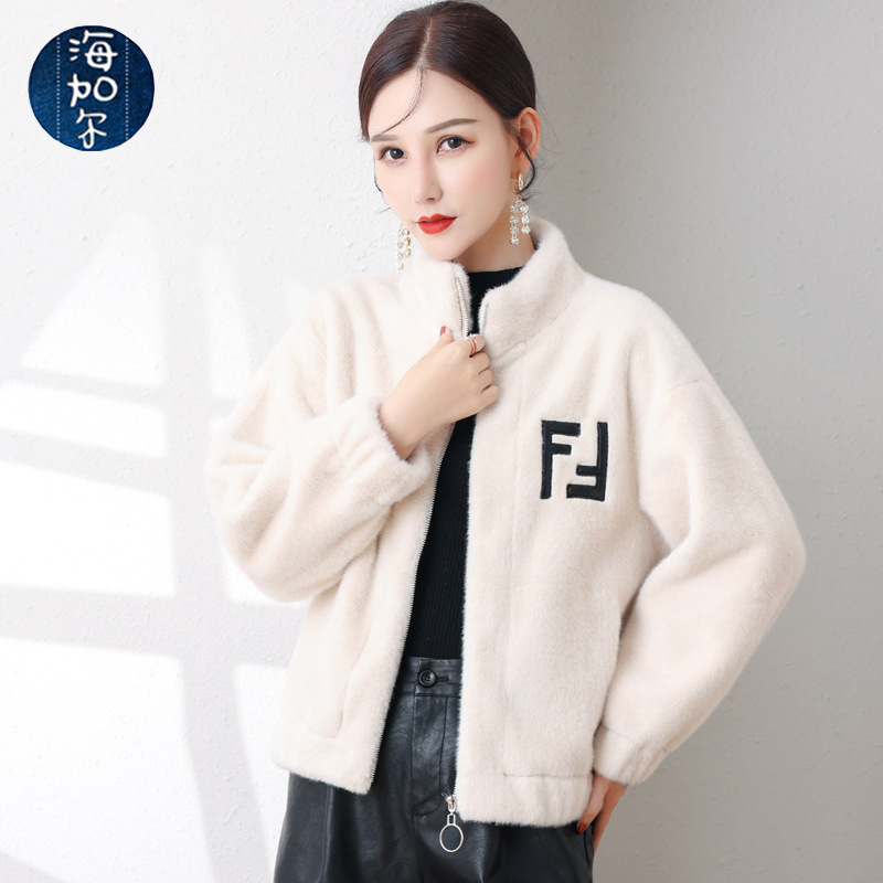 2021 Haining New Style Women's fur one-piece mink fleece short lambskin coat, elegant and slimming fur coat Specification image