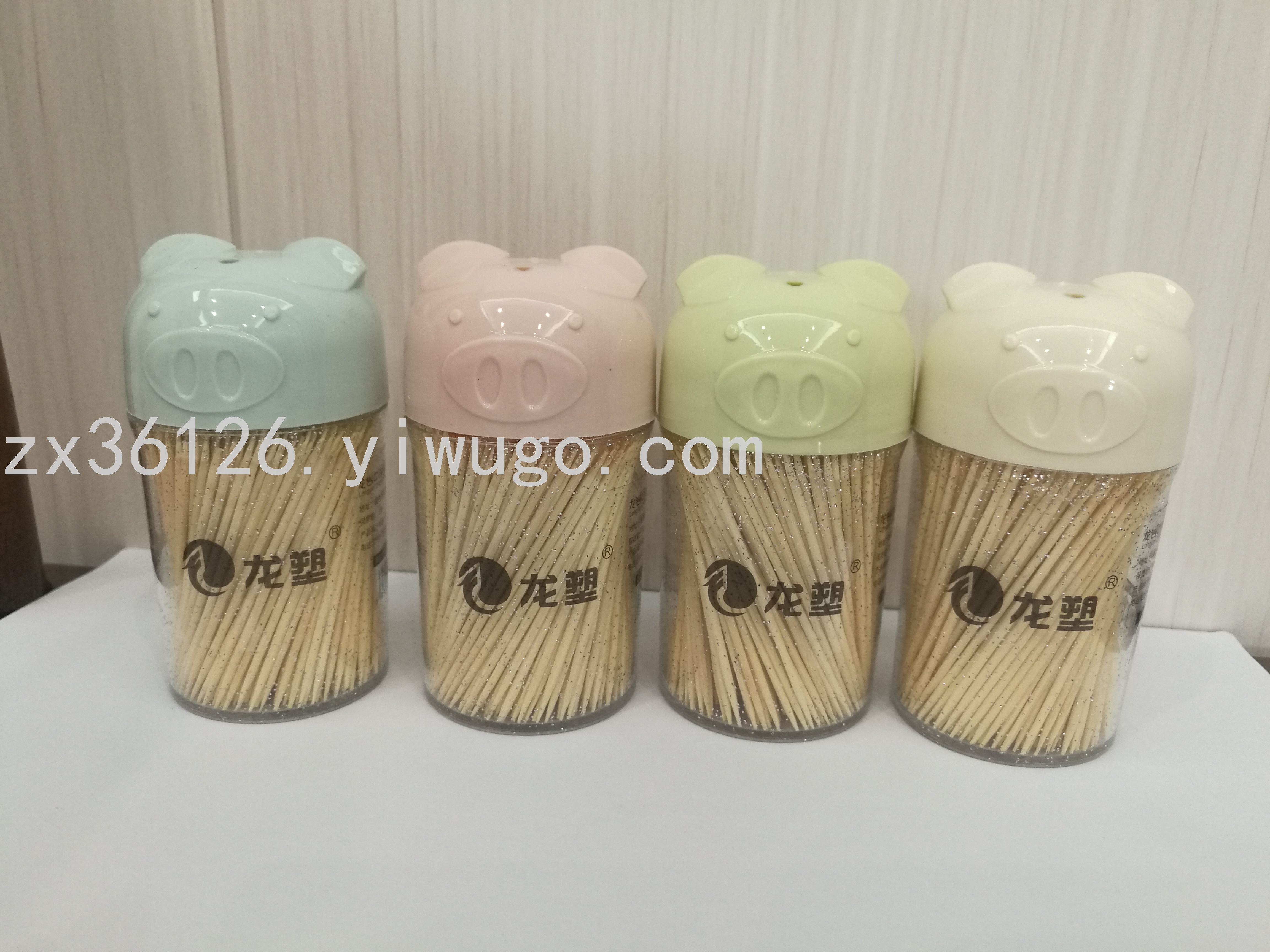 Bulk wholesale disposable cute toothpicks