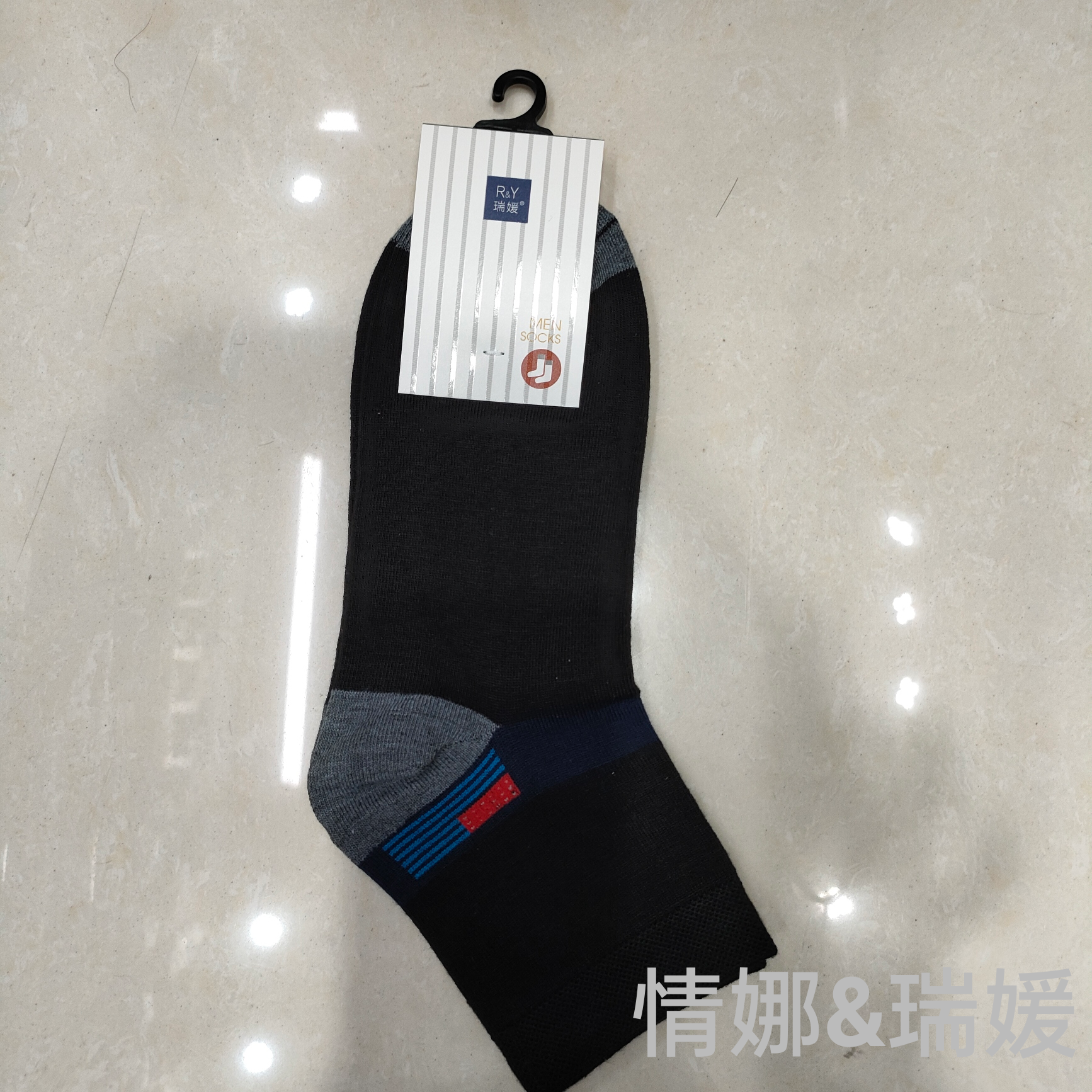 Men's winter mid-calf student cotton socks basketball long socks Men's anti-odor trendy autumn thickened casual socks Specification image
