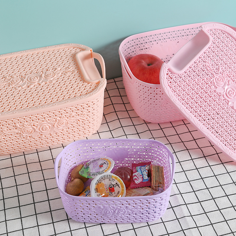 Household storage: kitchen washing basket, bathroom dirty clothes storage basket, desktop snack and toy organization, hollowed-out storage basket Application Scenario