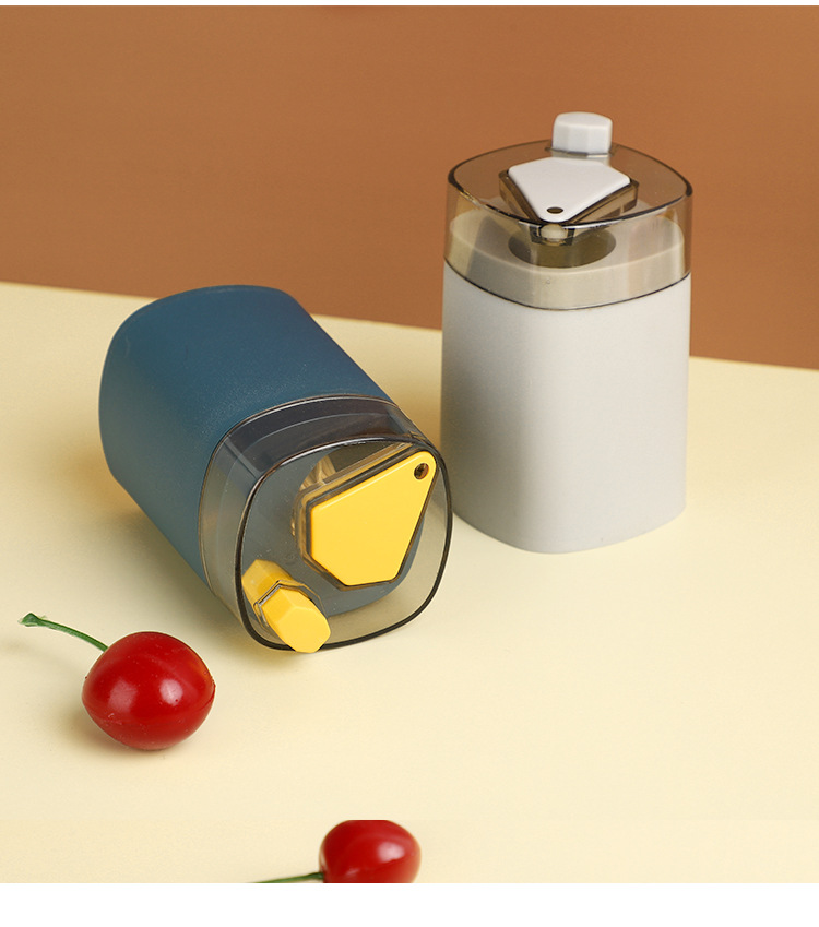 Plastic toothpick holder, portable automatic press toothpick box, home living room toothpick bottle, toothpick can, creative department store Specification image