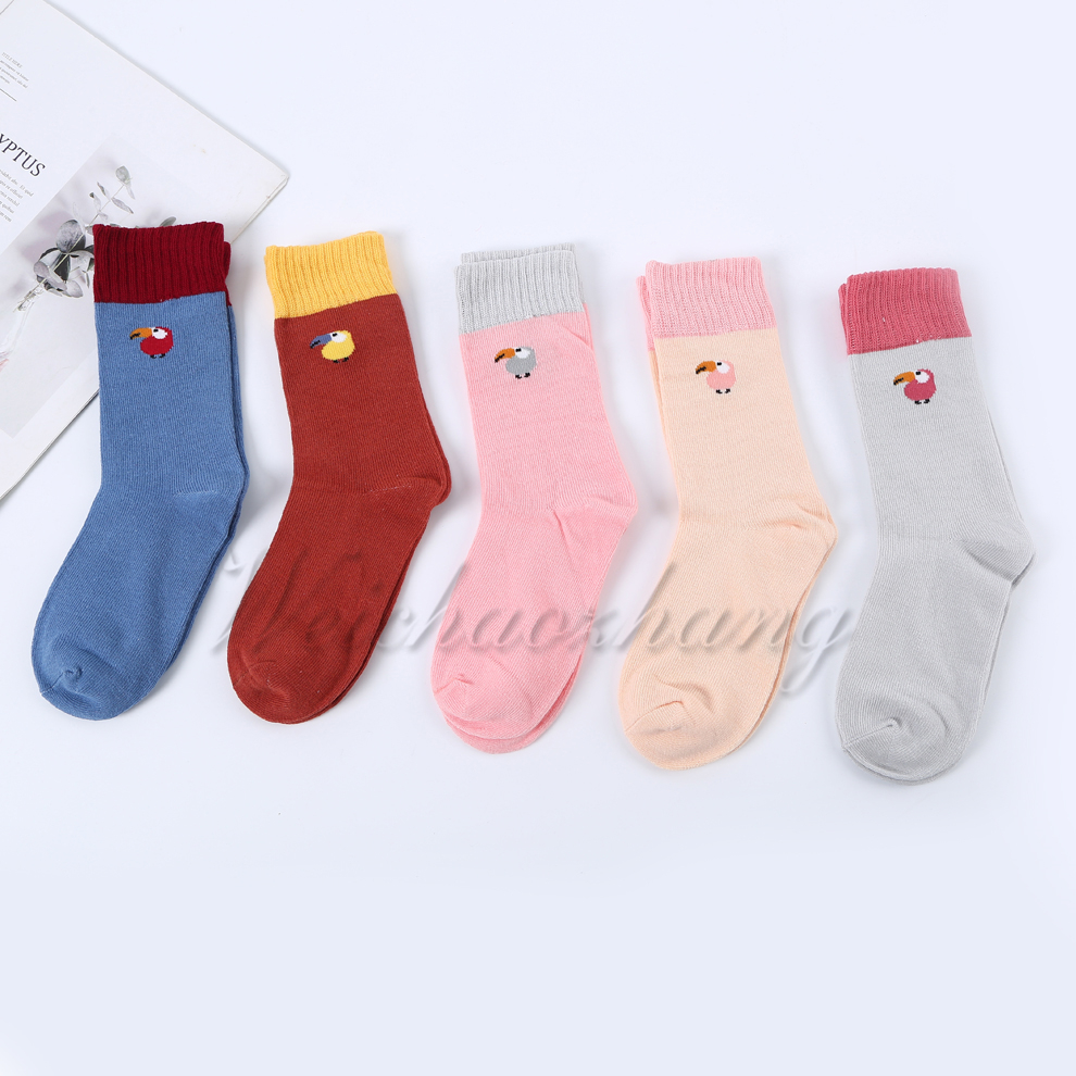 Zhang Weichao's inventory socks are honored to present multi-color cotton socks for babies, children, boys and girls, which are comfortable, fashionable and warm to wear details Picture