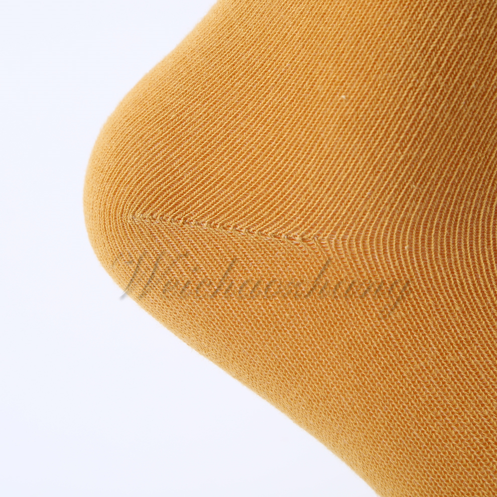 Trendy embroidery craftsmanship, two-color, fashionable, sporty and casual long socks for big boys, breathable and comfortable, factory direct sales Item Picture