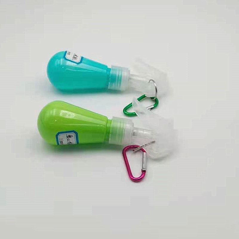 Influencers blaster con hebilla botella de plástico botella de rociador de color sólido rociador pequeño cosmético botella de rociador pequeño de plástico perfume Application Scenario