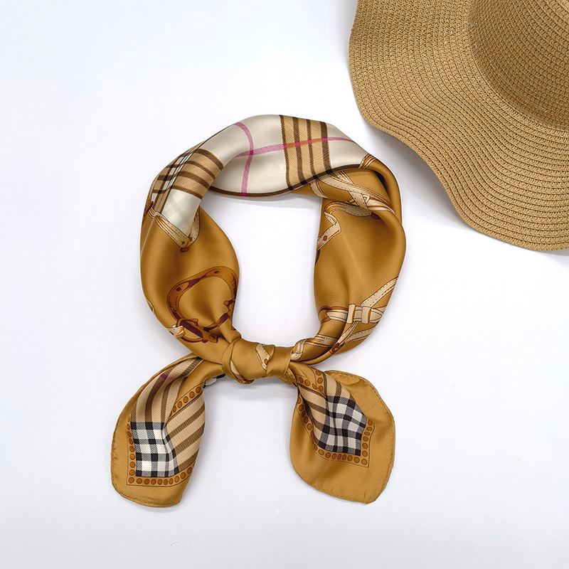 New Babag printed silk scarves, Spring and autumn faux silk scarves, chain neckerchiefs, scarves, in stock for export Application Scenario