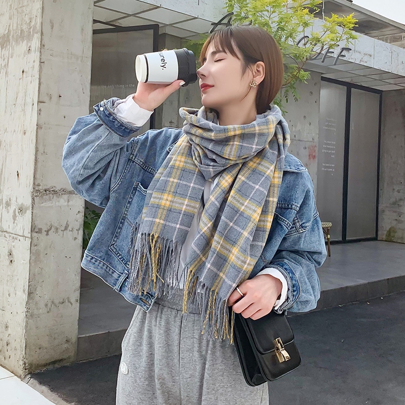 Plaid scarf female winter 2021 new Korean version of imitation cashmere tassel cape cold warm neck manufacturers for direct supply thumbnail