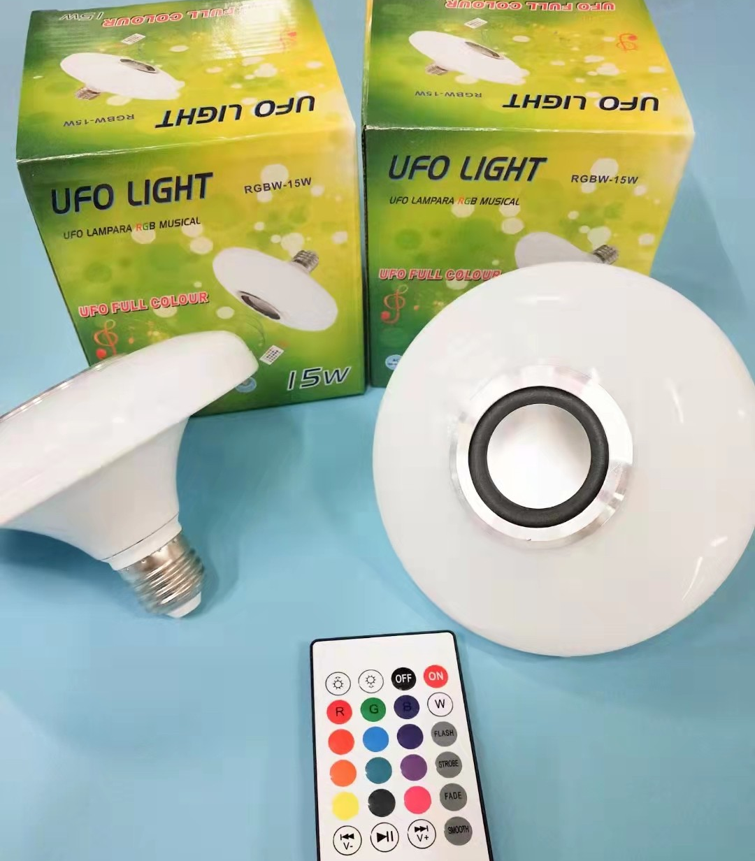 LED蓝牙飞碟蓝牙灯 RGB+白光 15W蓝牙音乐灯泡遥控智能
