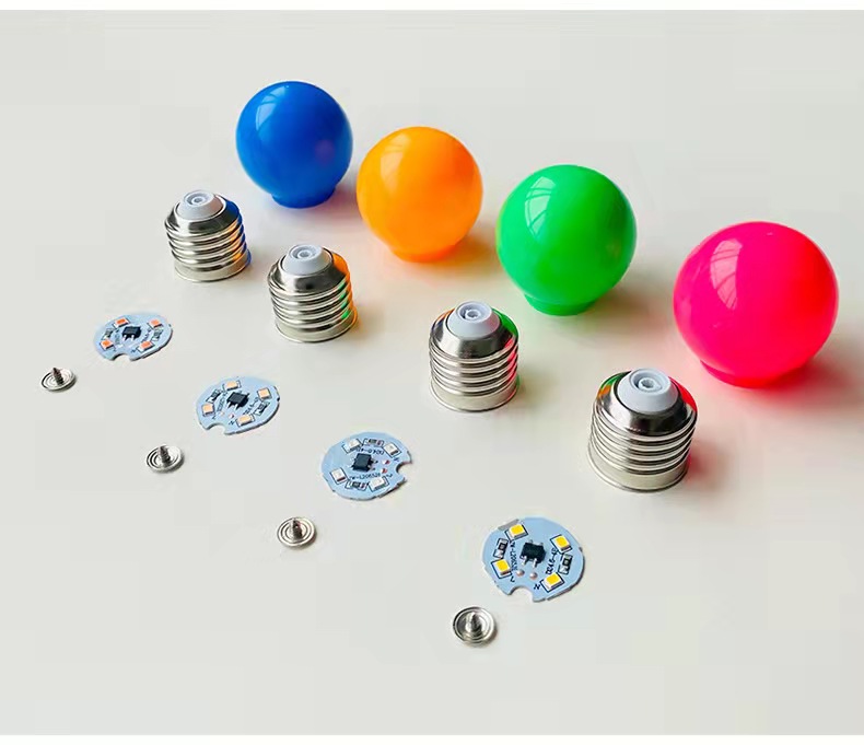 LED color bulbs, Christmas LED small color bulbs, LED bulbs, E27 screw-top outdoor plastic bulbs, decorative lights Application Scenario