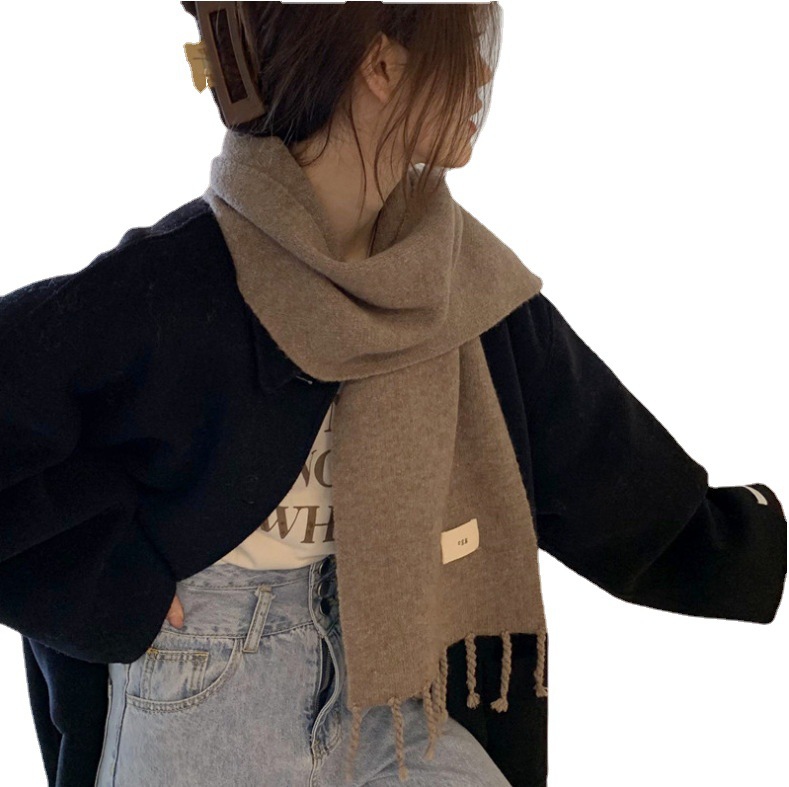 South Korea Dongdaemun Solid Color Knitted Wool Scarf Korean Version Of Autumn And Winter All-In-One Thick Warm Tassel Shawl Application Scenario
