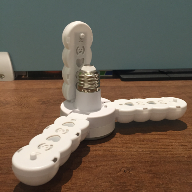 LED folding lamp, mini sugar-coated haws lamp, 3+1 page fan lamp, three-leaf lamp, white indoor lighting Specification image
