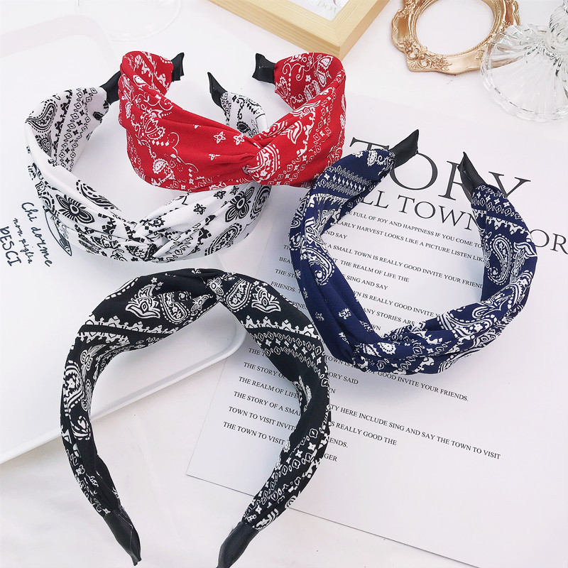 Xuan Yu Korean version new cashew hair band wide edge cross black and white facial hair accessory, women's headband ins hair clip manufacturer full figure
