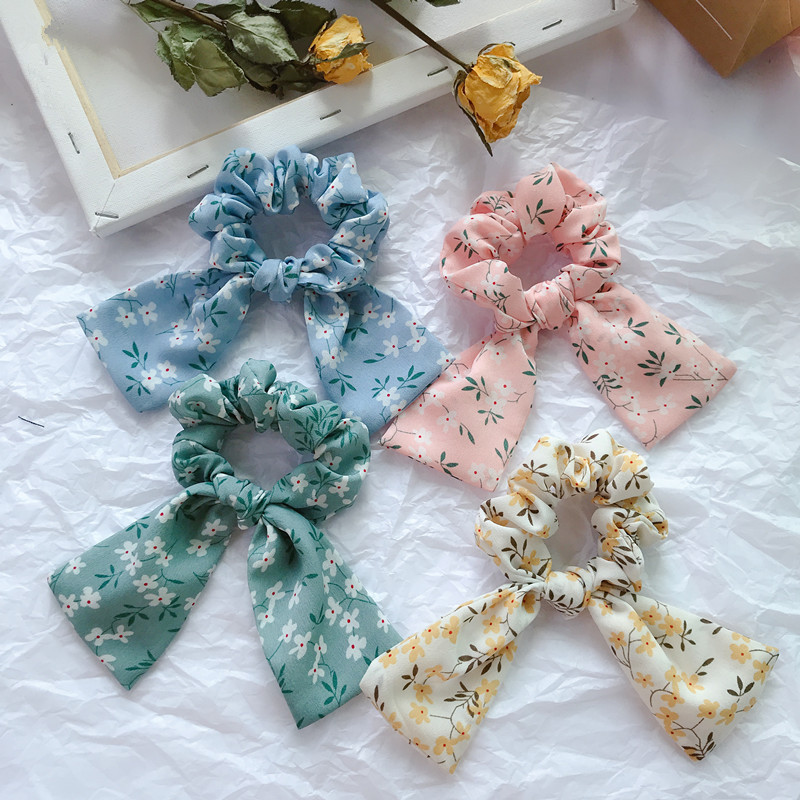 Xuan Yu's new Korean style is sweet and versatile, featuring an ins style with small floral patterns, small ribbons, hair bands, bows, hair ties, headwear and leather bands full figure