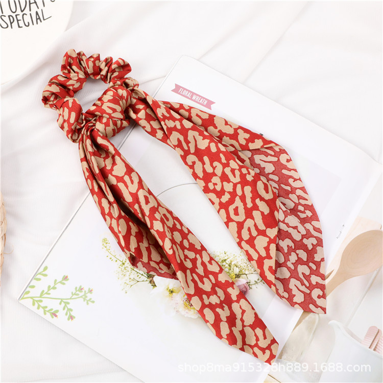 Wholesale of new cross-border European and American creative geometric pattern hair bands, large intestine bands, fashionable big bows and elastic ponytail Application Scenario