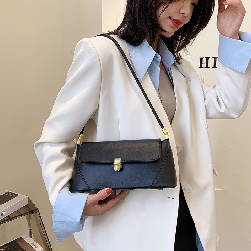 女包小众复古包包2021新款潮百搭法棍包腋下包高级感单肩手提小包