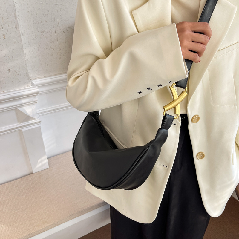 复古小包包2021新款包包女包冬季百搭斜挎包高级感时尚单肩饺子包