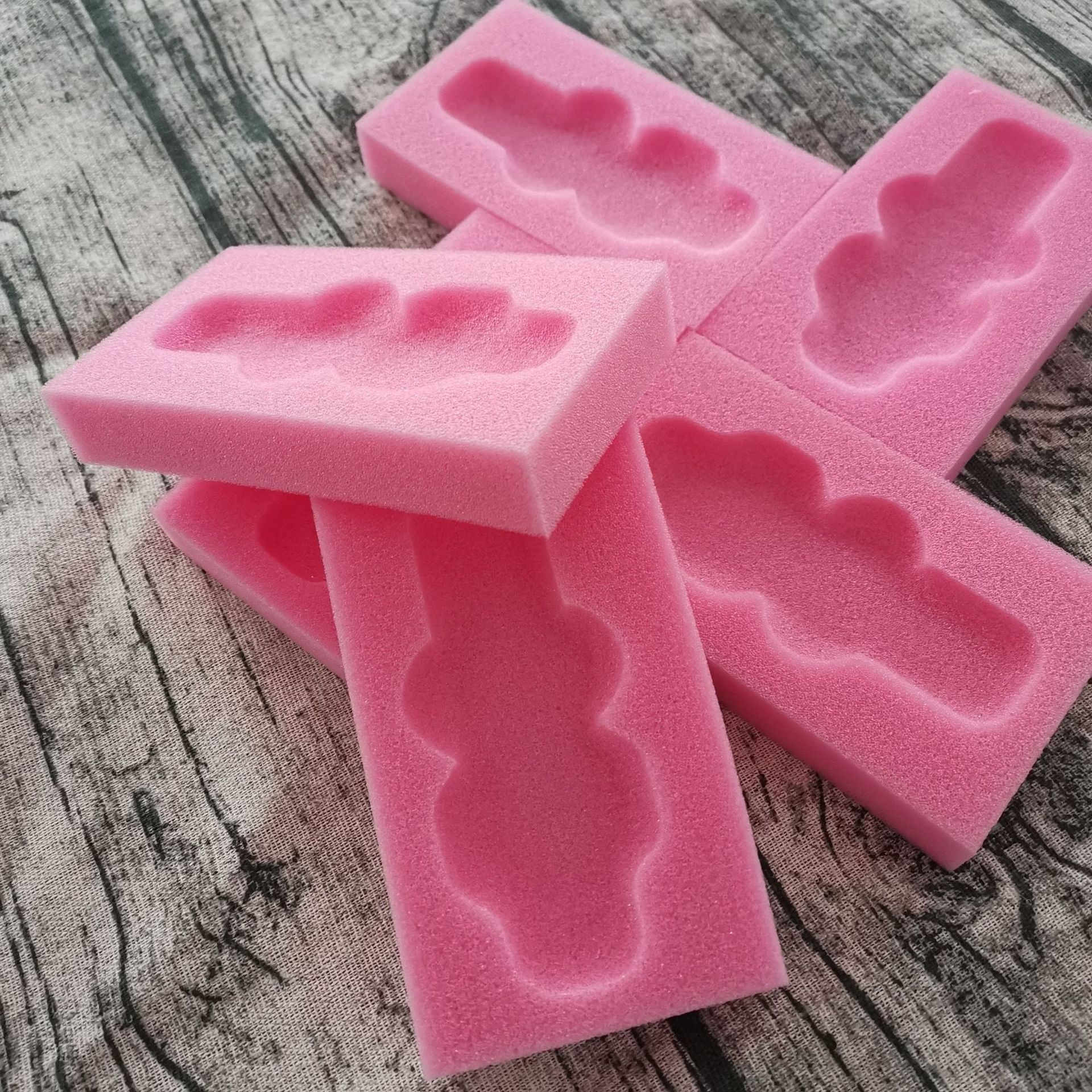 Packaging sponge, electronic sponge inner lining, pink sponge, one-piece formed inner support, wire-cut special-shaped sponge full figure