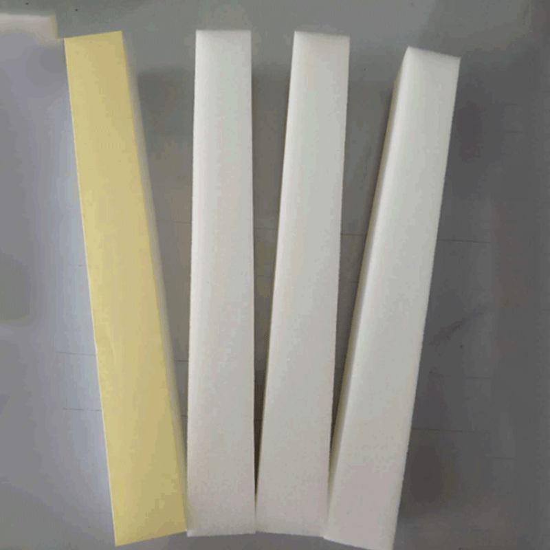 Specializing in supplying protective face masks, sponge strips, self-adhesive protective isolation sponge strips, and white packaging sponge strips details Picture