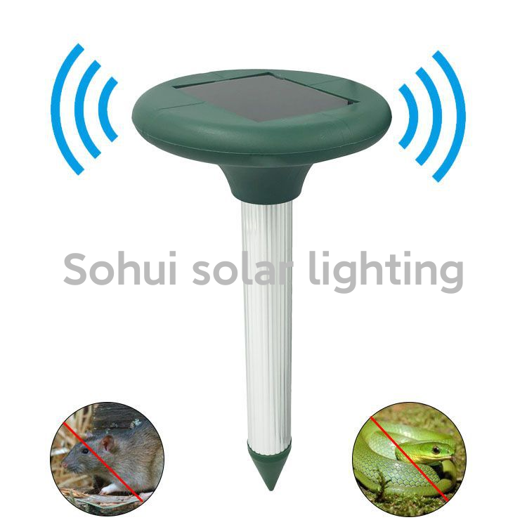 户外太阳能驱鼠器圆形铝管太阳能驱蛇器公园庭院防水超声波地插