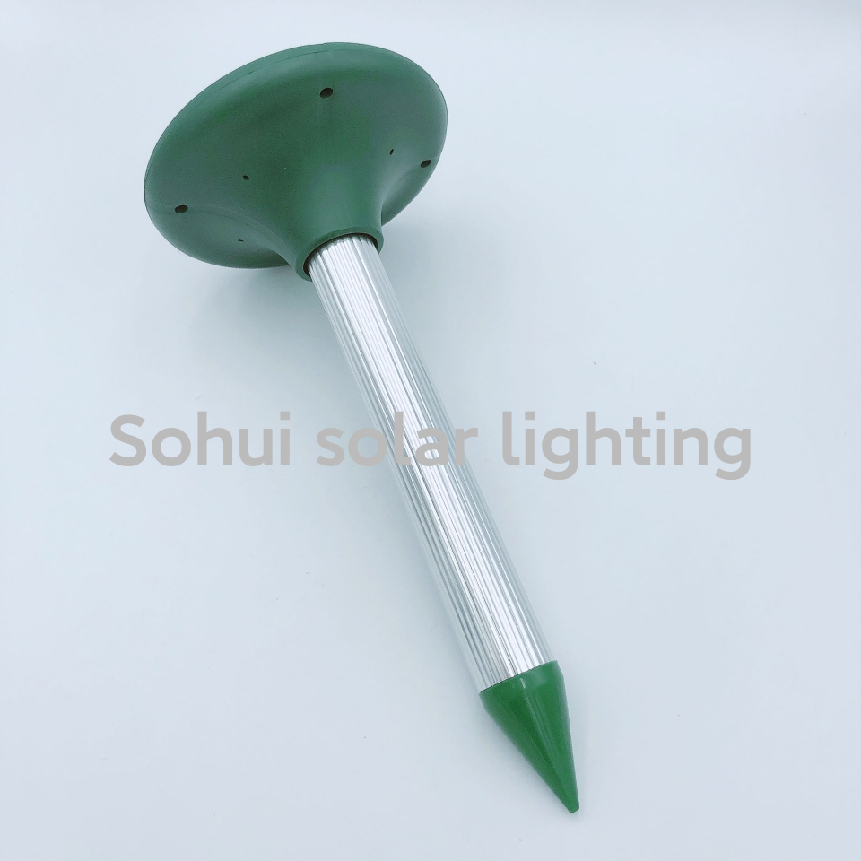 太阳能灯/太阳能庭院灯/太阳能草坪灯产品图