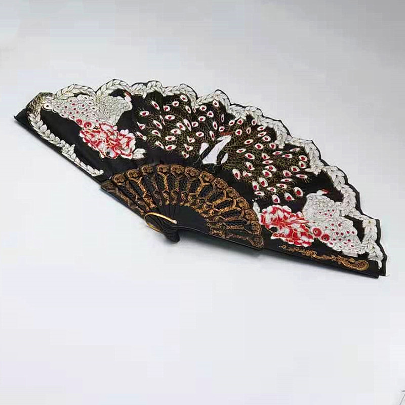 Best-selling black-pole sequined fans, embroidered sequined fans, dancing folding peacock fans, summer gifts, folding fans, Wing Chun fans