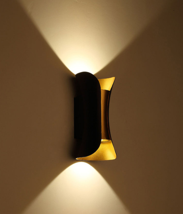 LED Little Waist wall Lamp, hotel waterproof fence wall lamp, exterior wall lamp, outdoor up and down lighting, bedroom bedside wall lamp Application Scenario