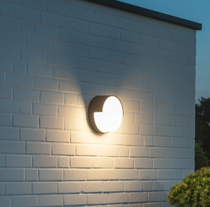 LED outdoor circular wall lamp, waterproof, courtyard staircase, exterior wall, corridor, balcony, modern and simple ultra-bright wall lamp Application Scenario