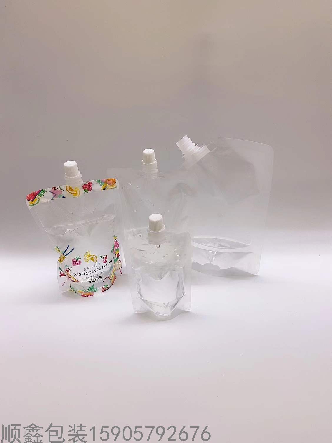 雨披/包装袋白底实物图