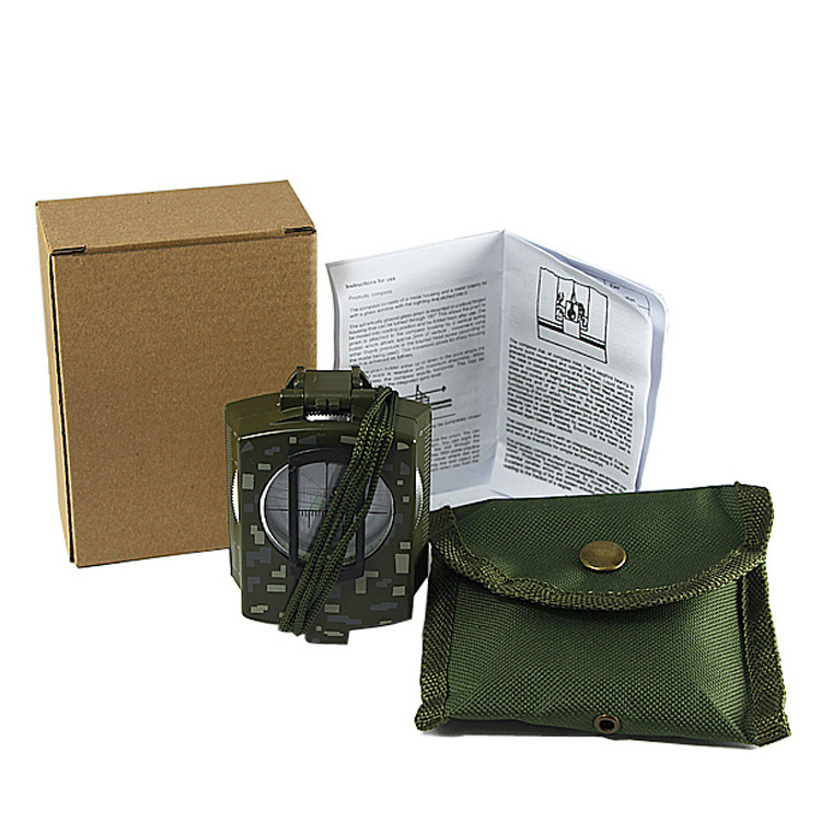 Wholesale American metal compass, high-end folding military standard, Military enthusiast K4580 multi-functional luminous compass Application Scenario