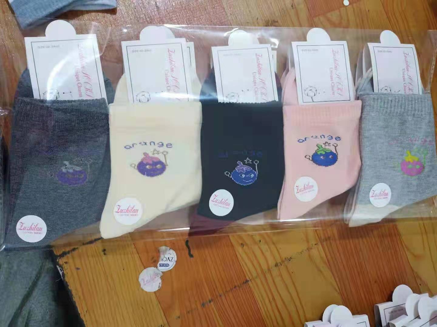 Autumn and winter female cotton socks fine female socks sweet female socks comfortable stick foot