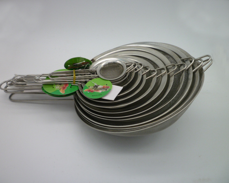 厂家直销5.5-24cm不锈钢直纹尖耳宽边油格 过滤网漏勺