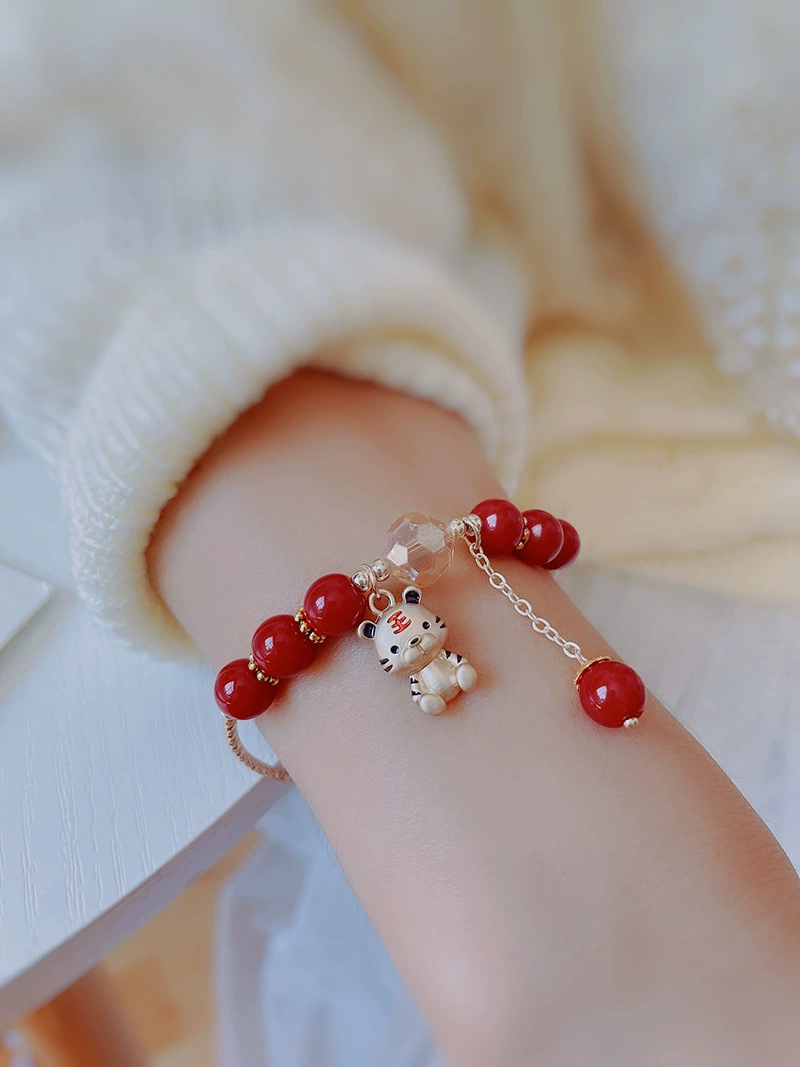 Red string bracelets for women, sand gold Five Blessings Tiger, and twelve zodiac tiger crystal bracelets are selling well at street stalls full figure