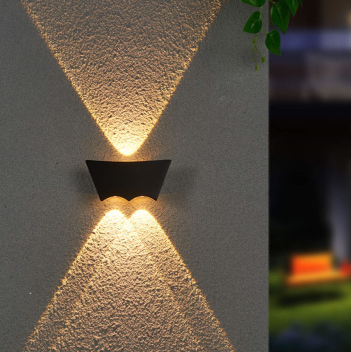 LED outdoor wall lamp, swallow style, courtyard door column, garden balcony, simple aluminum material, corridor, terrace, outdoor wall lamp Application Scenario