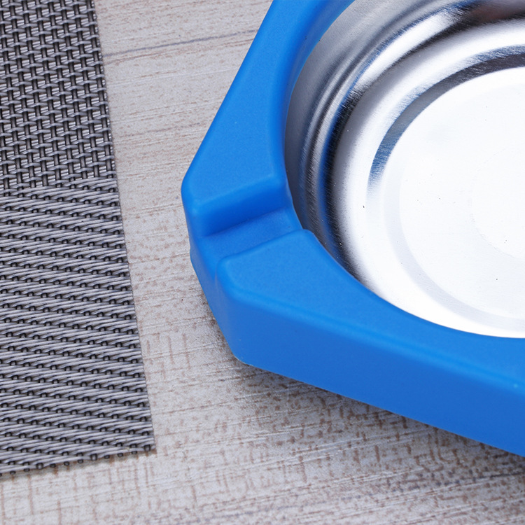 家用烟灰缸实物图