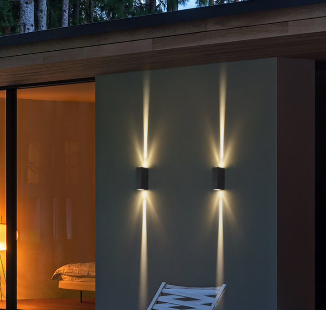 A beam of light-focused outdoor waterproof courtyard dual-head LED wall-washing light, corridor, staircase, exterior wall lamp, 2W details Picture