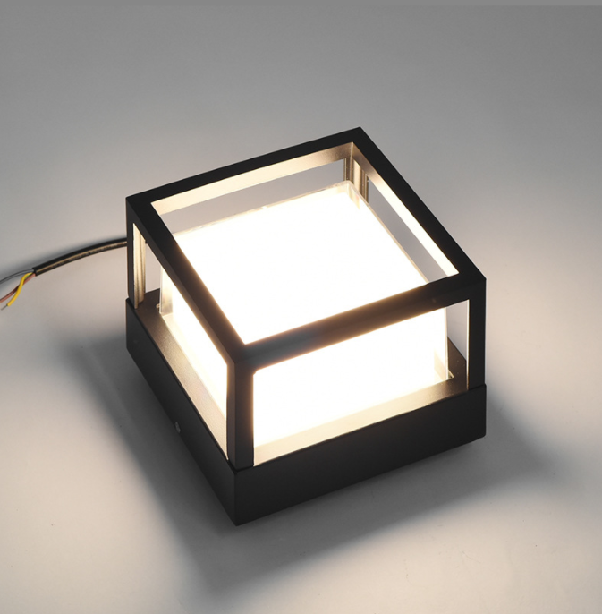 LED outdoor waterproof wall lamps, European-style corridor, balcony, fence, courtyard lamps, garden, hotel, lawn led column head lamps details Picture