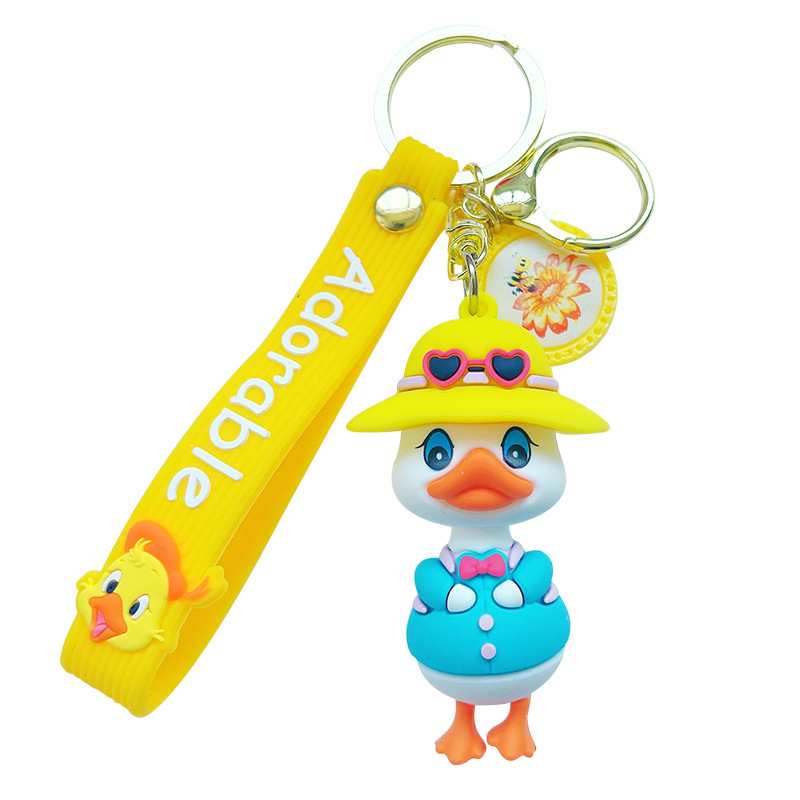 New keychain pendants, cute little duck pvc doll accessories, car keychain chains, Yiwu Item Picture