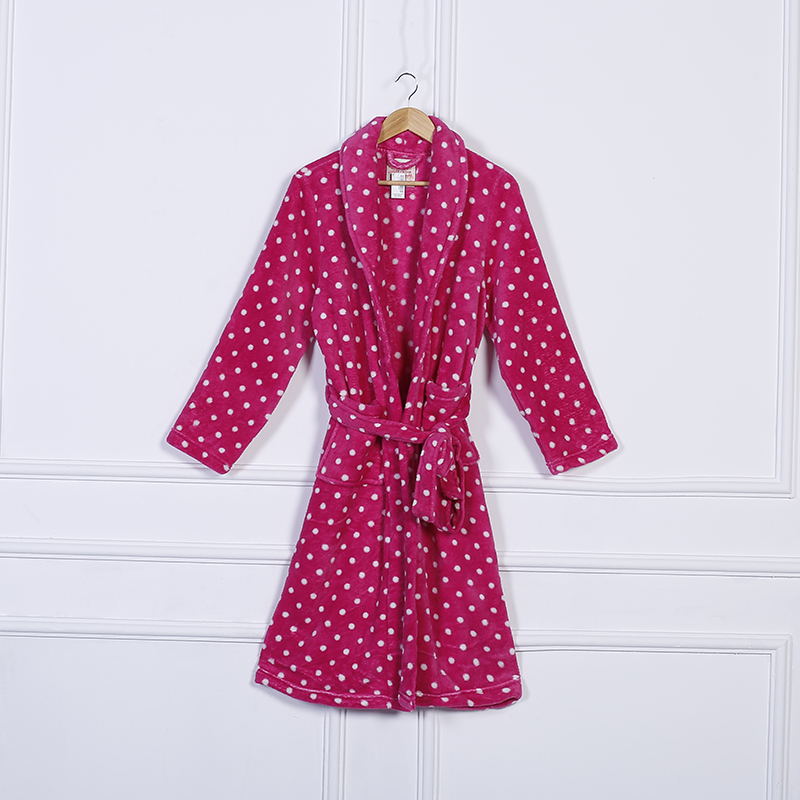 Minpeng high-end flannel printed bathrobes, coral fleece bathrobes, export large-sized pajamas, home wear, warm autumn and winter clothing Application Scenario