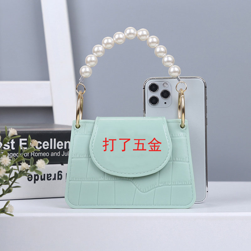 箱包白底实物图